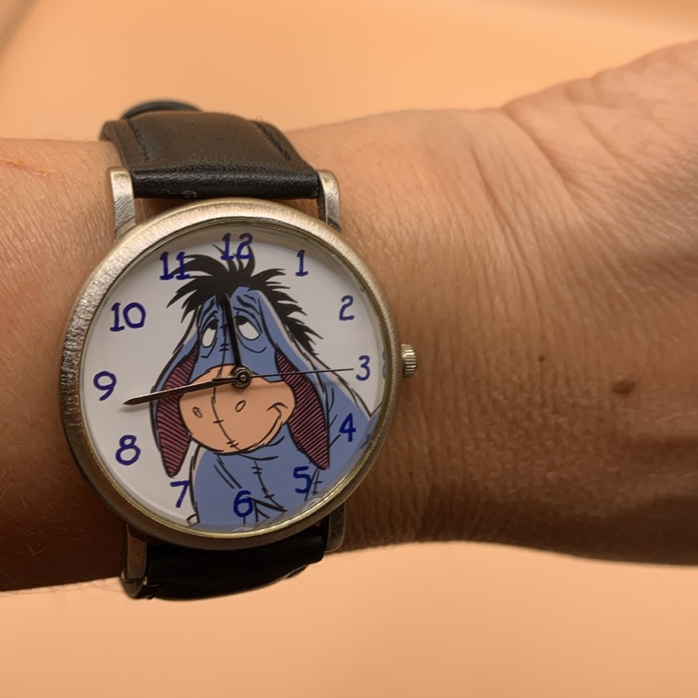 Disney Pooh water resistant watch.